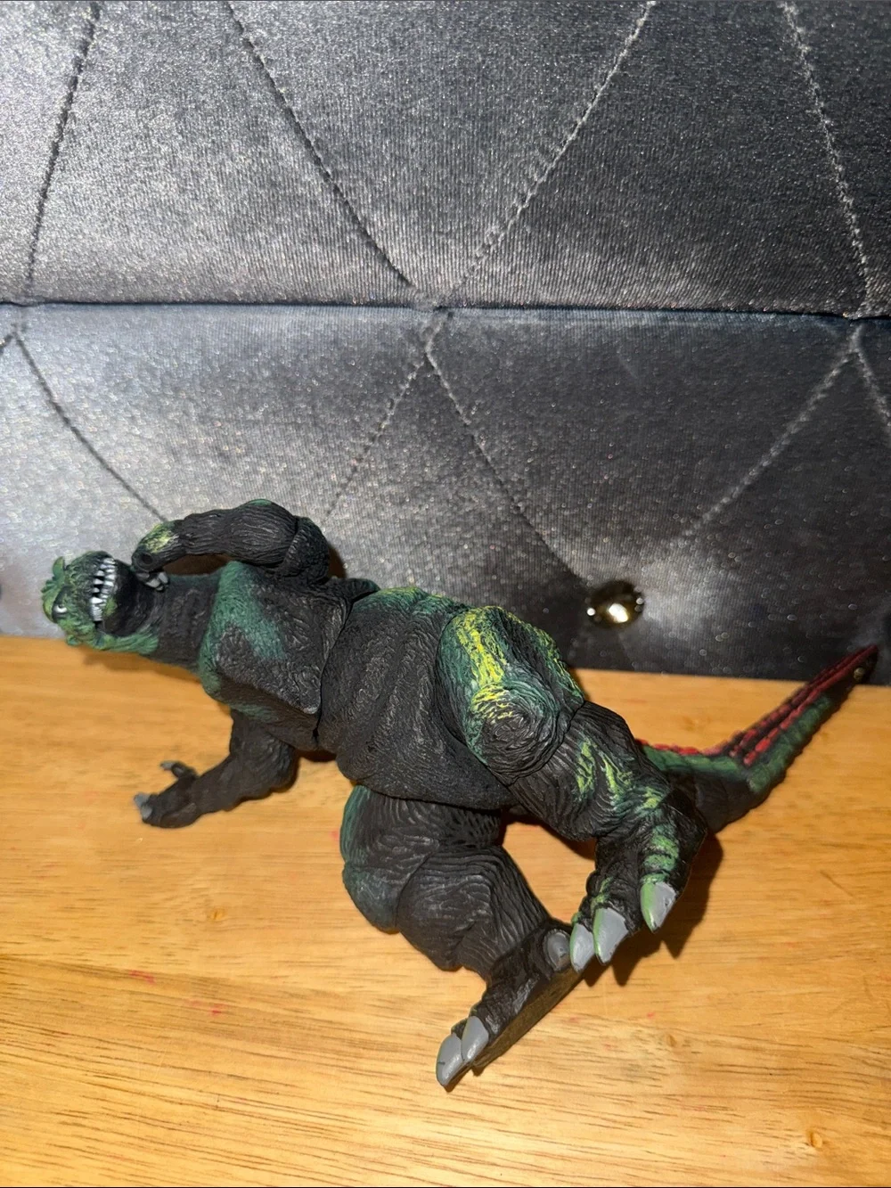 Green and Red Reptile Figurine for Reptile Decor Neca 2014